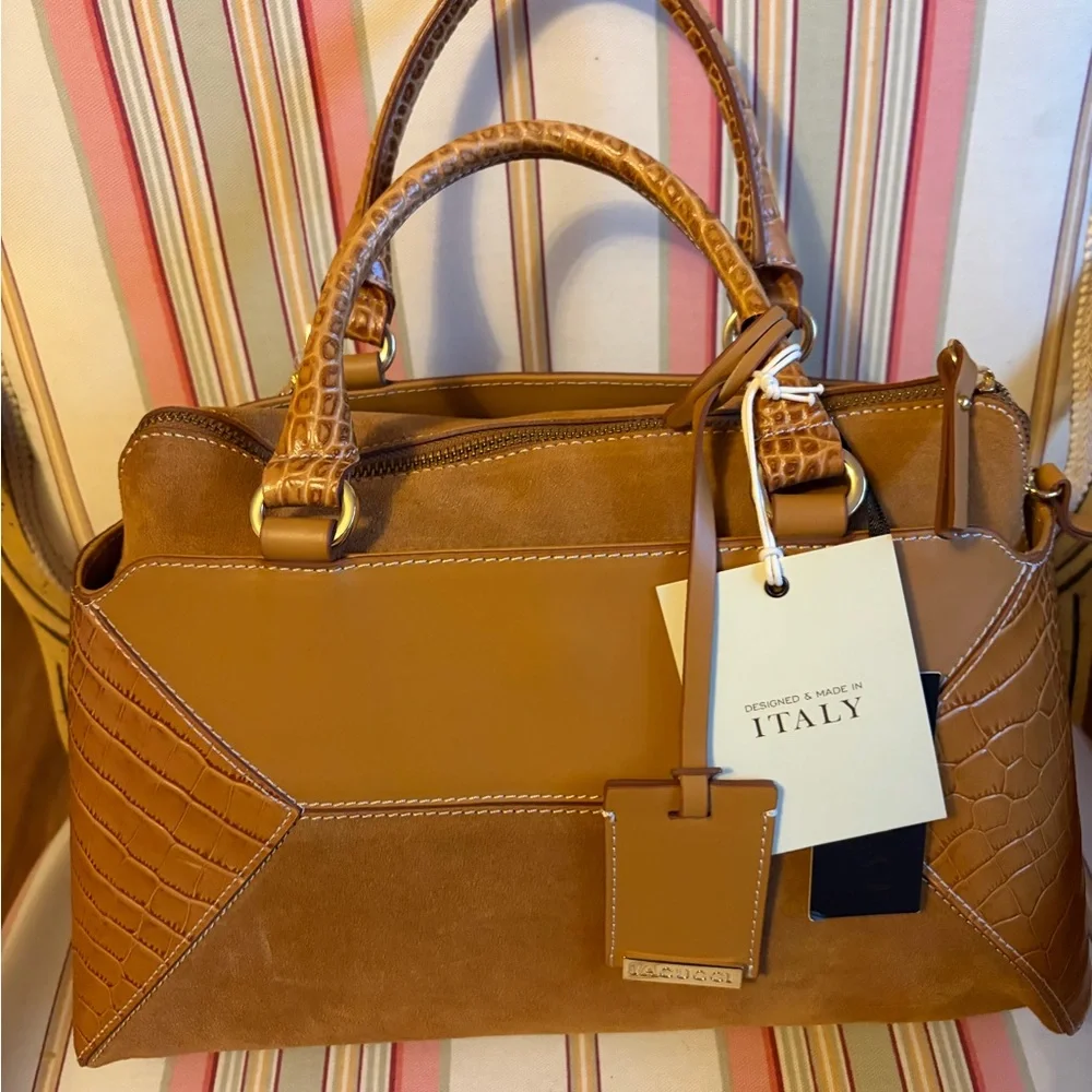 Stunning NWT Iacucci Italy 🇮🇹 Leather, Croc Embossed and Suede Leather Bag